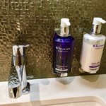 British Airways Lounge Changi Airport - シャワールーム