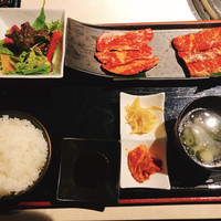 牛の達人　Private 西新宿店 - 