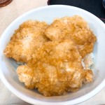 うどん屋 しろ - かしわ天丼(小)