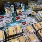 ヤオコーピノ - カツ系も美味しそう