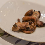 うを徳 - 備前（びぜん）兒島灣（こじまわん）の"鰻（むなぎ）"、肝（きも）