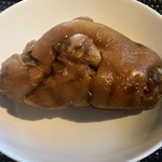 龍華餃子 - 豚足やわらか味煮(一袋 400円)