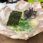 栗ちゃん - チャーシューメン  ※チャーシュー以外に刻み葱、海苔、キクラゲ