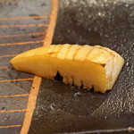 柳家 - 地元産のタケノコ