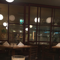 Osteria UVA RARA 横浜 - 