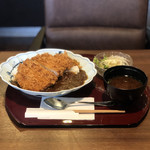 日本の洋食 浅草食堂 - 絶品！かつカレー