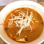 マウンテン＊マウンテン - こちらも定番：トムヤムヌードル