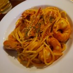 欧風酒場テラコバール - エビのクリームソーススパゲティ