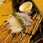 海鮮炭焼処とら太 - 生シラス