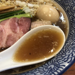 麺処ほん田 - 出汁の旨味を感じるスープ