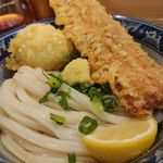 梅田 釜たけうどん - 