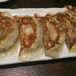 青山餃子房 - 