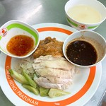Kuang Heng Pratunam Chicken Rice - 