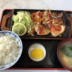 大清水ドライブイン - 焼肉定食