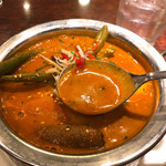Mohan Dhisshu - スープはドロっとの割にさらり