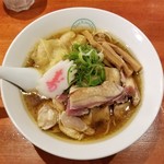 麺屋 六感堂 - 中華そば 金（醤油）＋シャポーン鶏ももタタキ増し