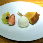 ドディチ・マッジョ - 