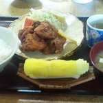 和楽久 - 鳥の唐揚げ定食ランチ（525円）