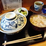 とんかつ桂 - ヒレかつ丼1600円初期状態