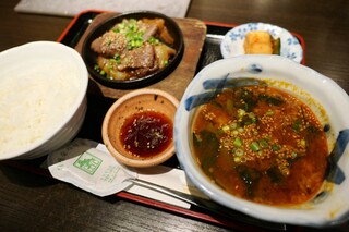 栄で安いランチならここ コスパ抜群店14選 食べログまとめ