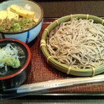 七福 弁天庵 - 鶏そぼろ丼とそばセット