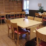 めん茶房 さえずり - 店内