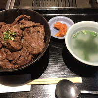 焼肉家 KAZU 神楽坂 - 