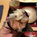 銀座 しのはら - 本鮪中落ちとべったら漬の海苔巻・・中落ちが美味しいこと。