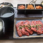 Yakiniku Yansando - 