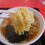 Shiyouka Hanten - 麺は中細めん