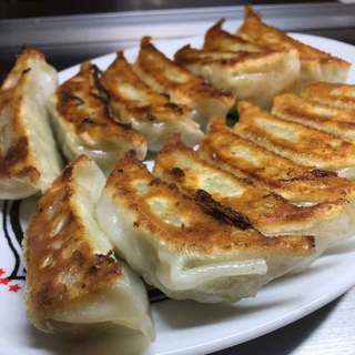 【餃子屋の焼き餃子】290円