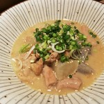 和洋台所 よつ葉 - 豚のモツ煮　580円