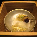 しのはら - 先付け　亥の子餅