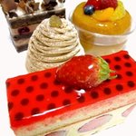 ラ・ヴィエイユ・フランス 本店 - “フレジェ、モンブラン、サヴァラン、フォレノワール”