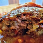 熟成肉塊貯蔵所 風鈴堂 - ハンバーグステーキ断面！