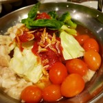 Sumiyakiitariansakabasumiricchi - トマトモッツァレラ鍋