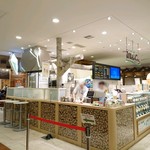 ミルク&パフェ よつ葉ホワイトコージ 東京スカイツリータウン・ソラマチ店 - 