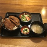 レストラン　サンサワ - かつ丼(ソース)