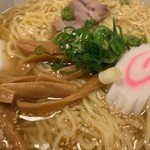 鳥栄 - アッサリしっかり味のスープ