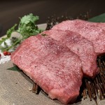 黒毛和牛焼肉 薩摩 牛の蔵 - 