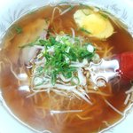 ぎょうざ 大学 - 醤油ラーメン　５５０円