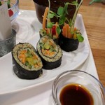 LOHAS - 生ナッツ＆ベジ寿司ロール