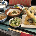 しゅん亭 - とろろご飯と天ぷら膳  ￥1030