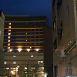 焼き鳥 とりら - 隣はキャナルシティ