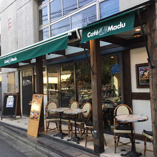 カフェ・マディ_1