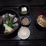 Shikinokura - 鰹のたたき丼