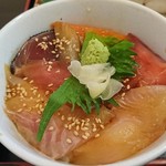 十勝ダイニングバル チャンコ長 - 定食プラス200円(税込)でミニ漬け丼