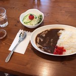 鉄板酒肴　一歩　ippo - 牛スジ煮込みカレー¥700