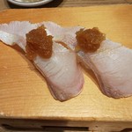 すし玉 - ヒラマサの炙り 一回限りです。 ほどよく脂がのっていてこうばしくて美味しかったです。おろしポン酢でｻｯﾊﾟﾘ