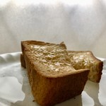 106263416 - 玄米食パン トースト